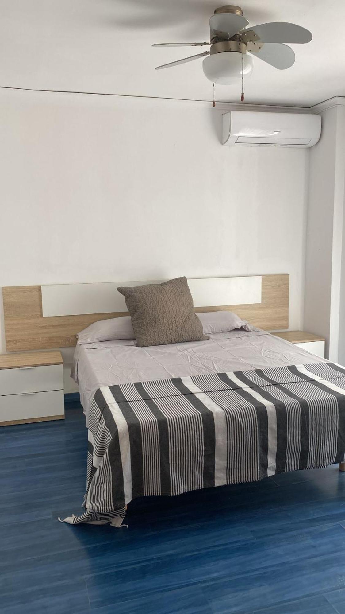 הוילה Chalet Denia Playa Primera Linea מראה חיצוני תמונה